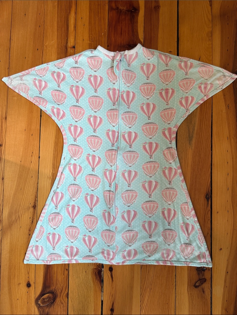 Sleeping Baby Zippedy Zip, Hot Air Balloon print, 6-12month size, medium